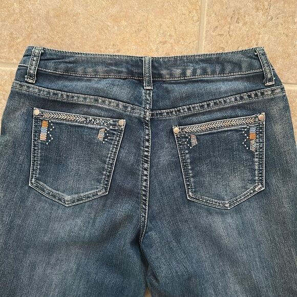 Christopher & Banks Blue Cropped Jeans - Picture 5 of 5